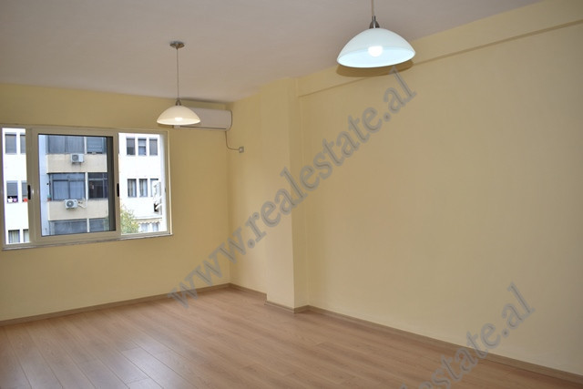 Office space for rent in Sali Butka street, very close to Kavaja&nbsp;street in Tirana.

It is loc